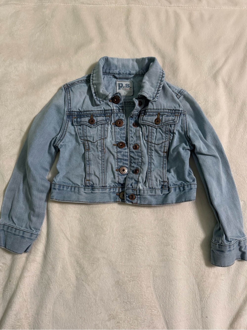 Aeropostale Light Wash Denim Jacket in Pale Blue